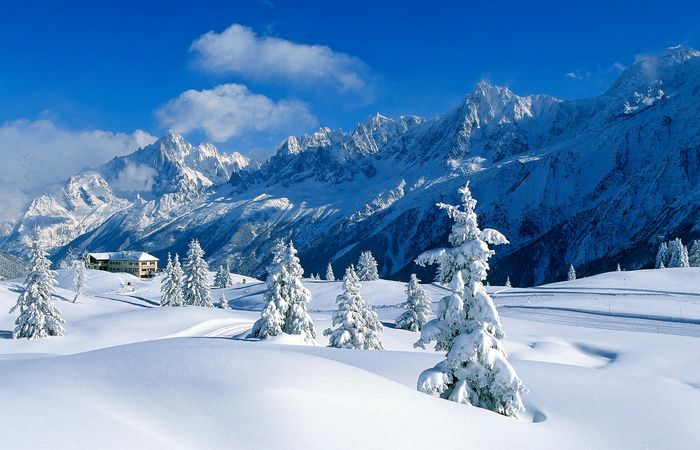 snowboarding in the French Alps Chamonix