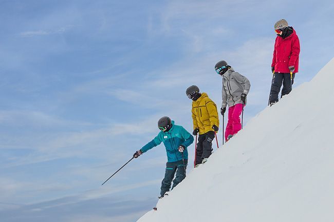 Whistler Ski Resort 2024/2025 | Whistler Skiing Holidays | Ski Solutions