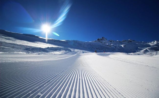 Snowboarding in Vaujany